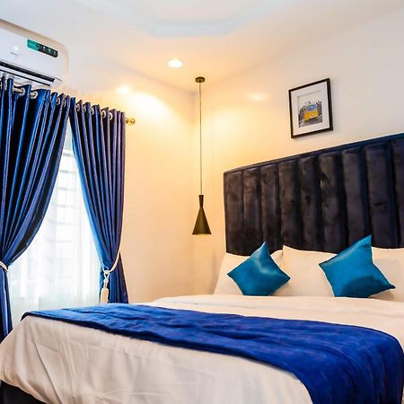 El Elyon Hotel And Suites Lagos Esterno foto